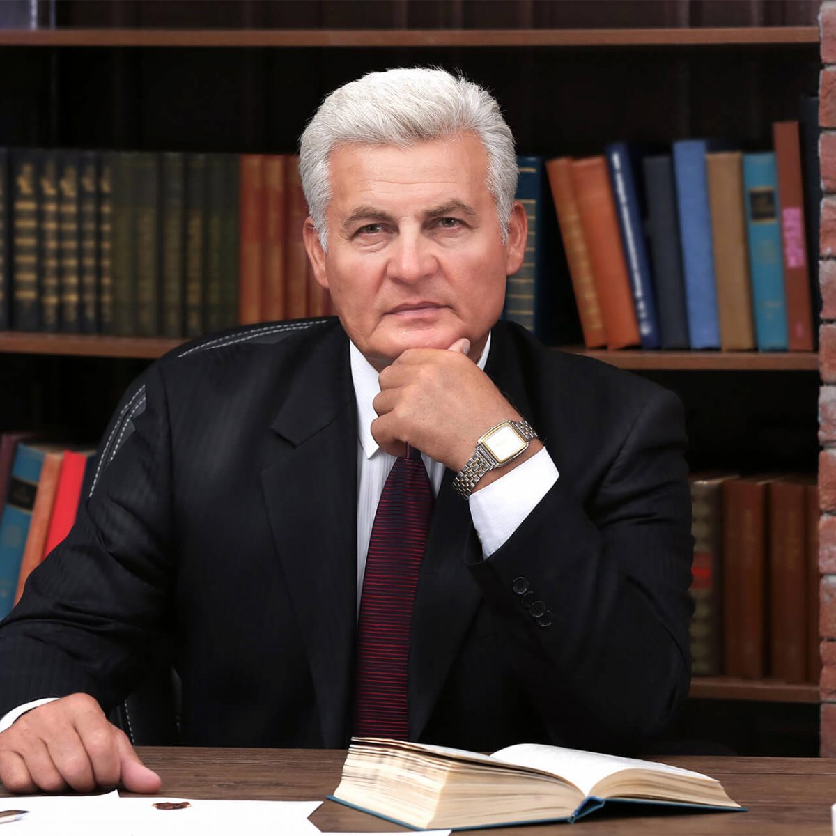 Mark Allison & Associates  - Corporate Law